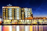 River Hotel 