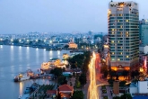 Renaissance Riverside Hotel